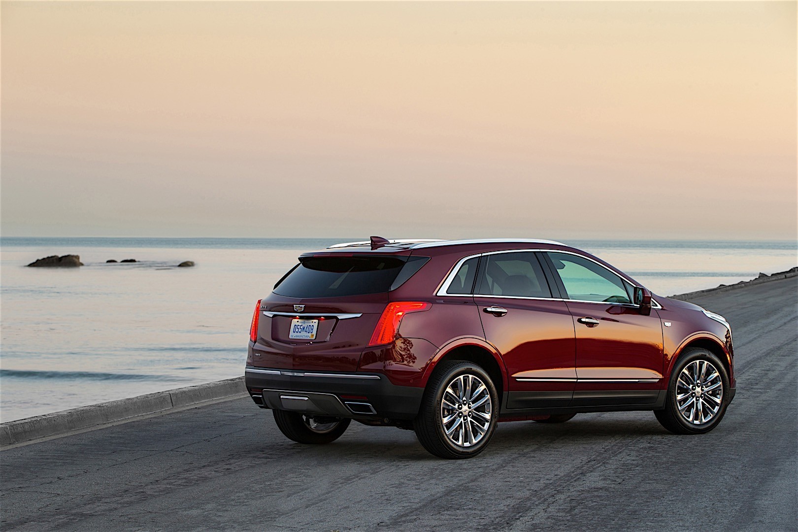 Cadillac Xt5 photo 16