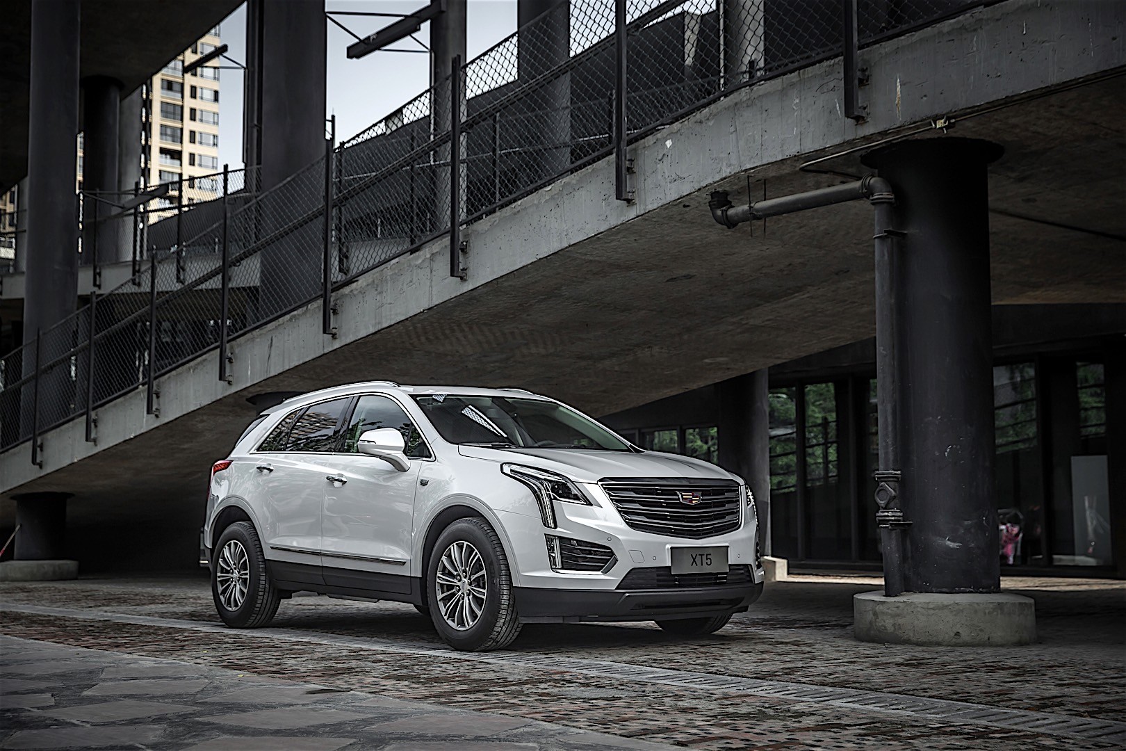 Cadillac Xt5 photo 26