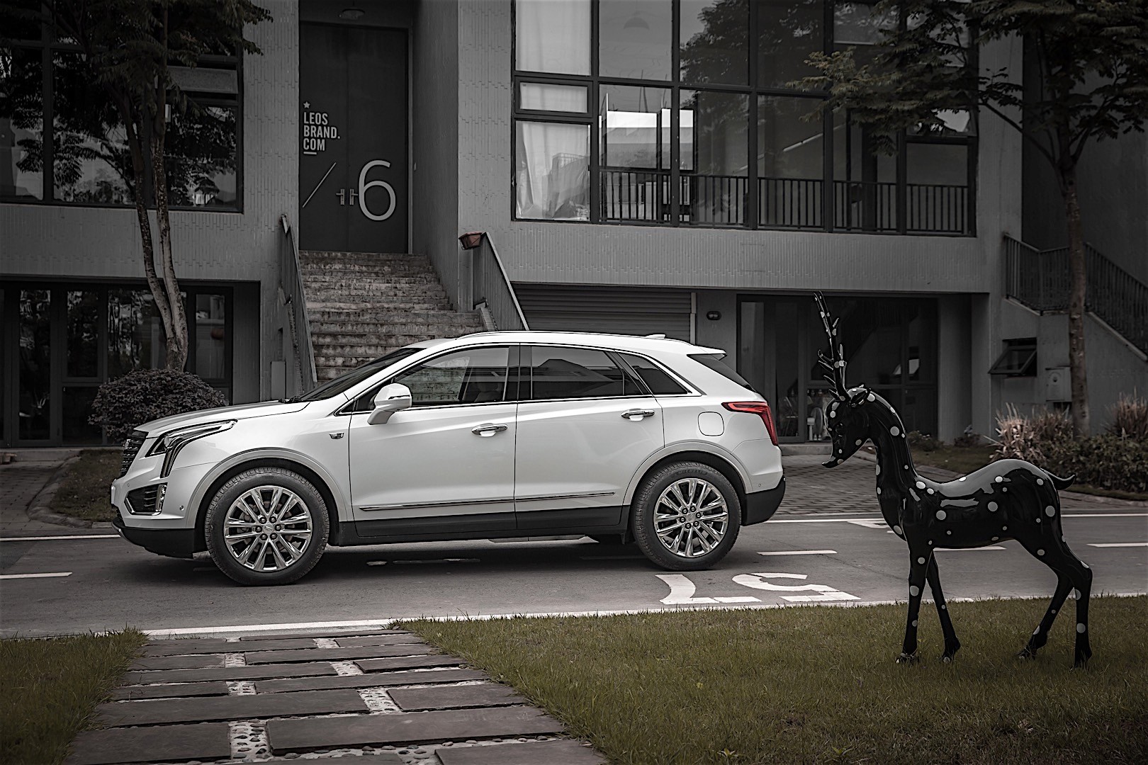 Cadillac Xt5 photo 34