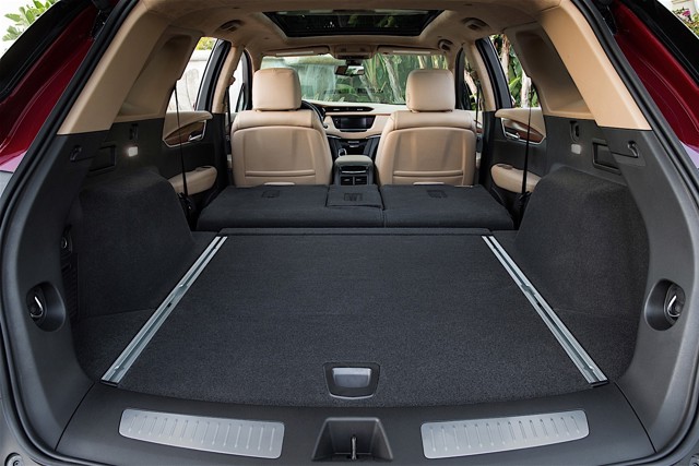Cadillac Xt5 photo 64