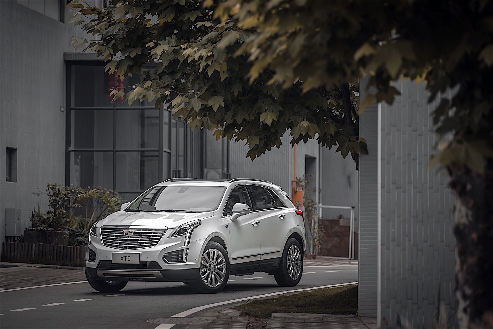 Cadillac Xt5 photo 37