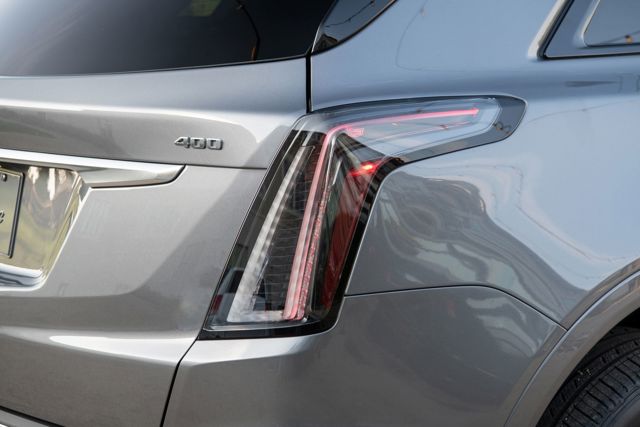 Cadillac Xt5 photo 7