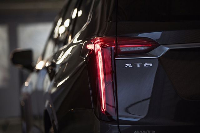 Cadillac Xt6 photo 17