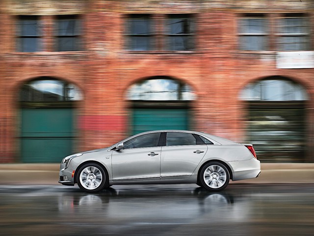 Cadillac Xts Foto 2
