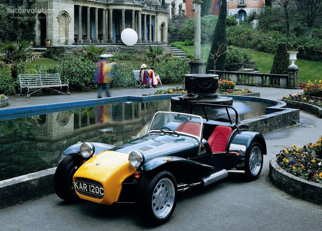 Caterham Classic photo 3