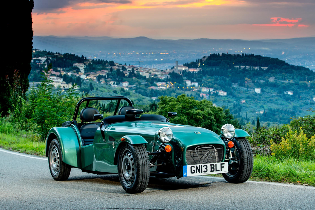 Caterham Seven 160 photo 6