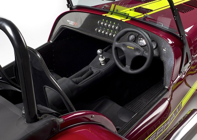 Caterham Seven 620 photo 5