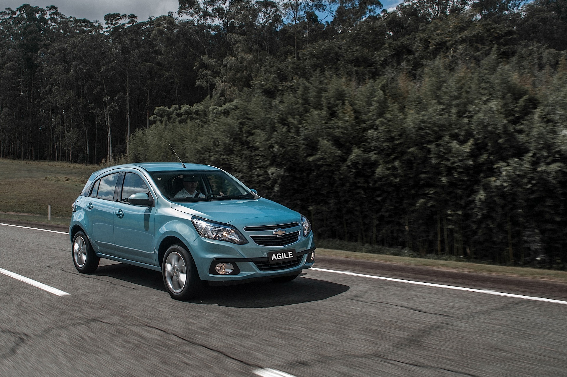 Chevrolet Agile photo 2