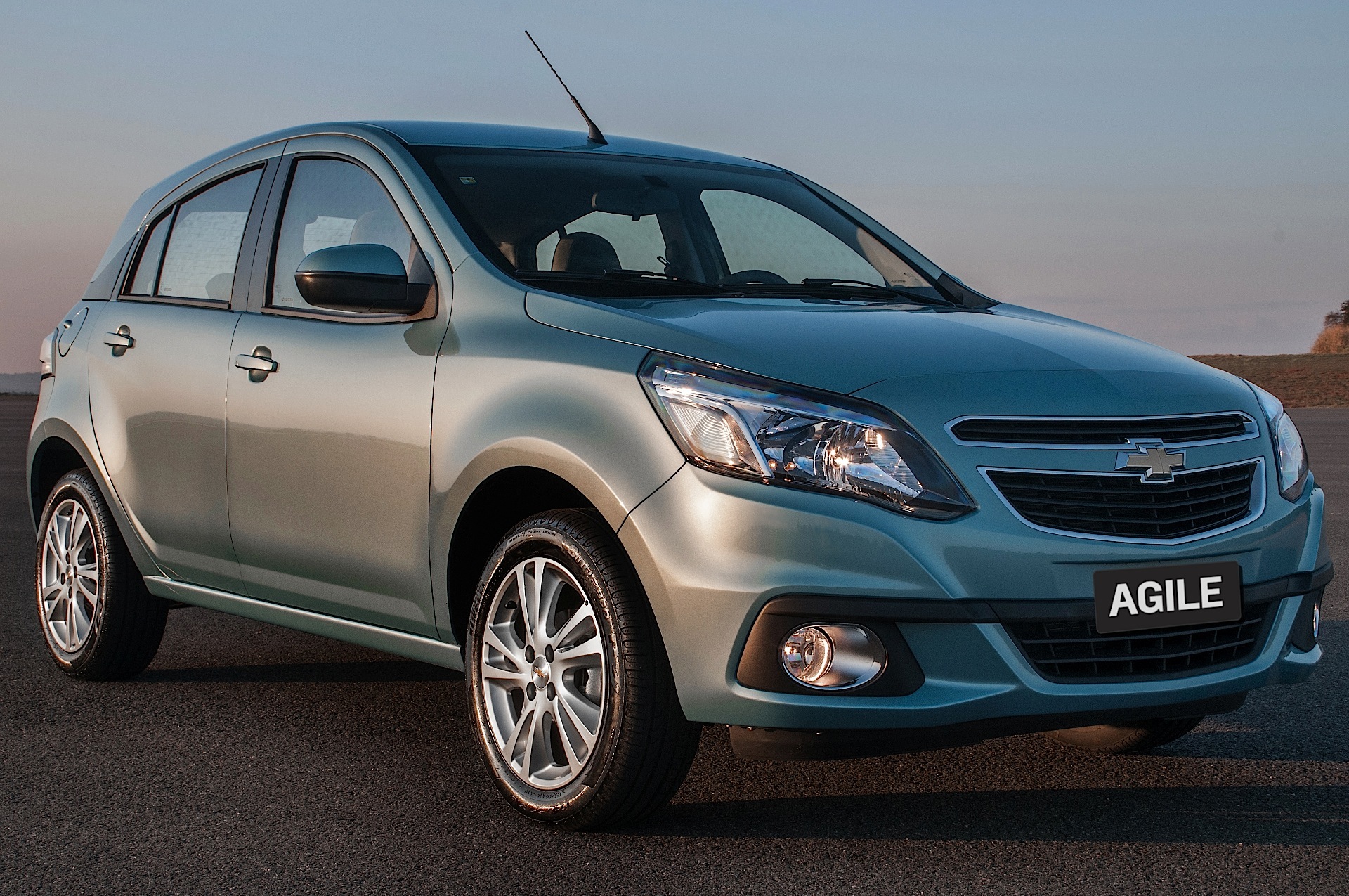 Chevrolet Agile photo 21