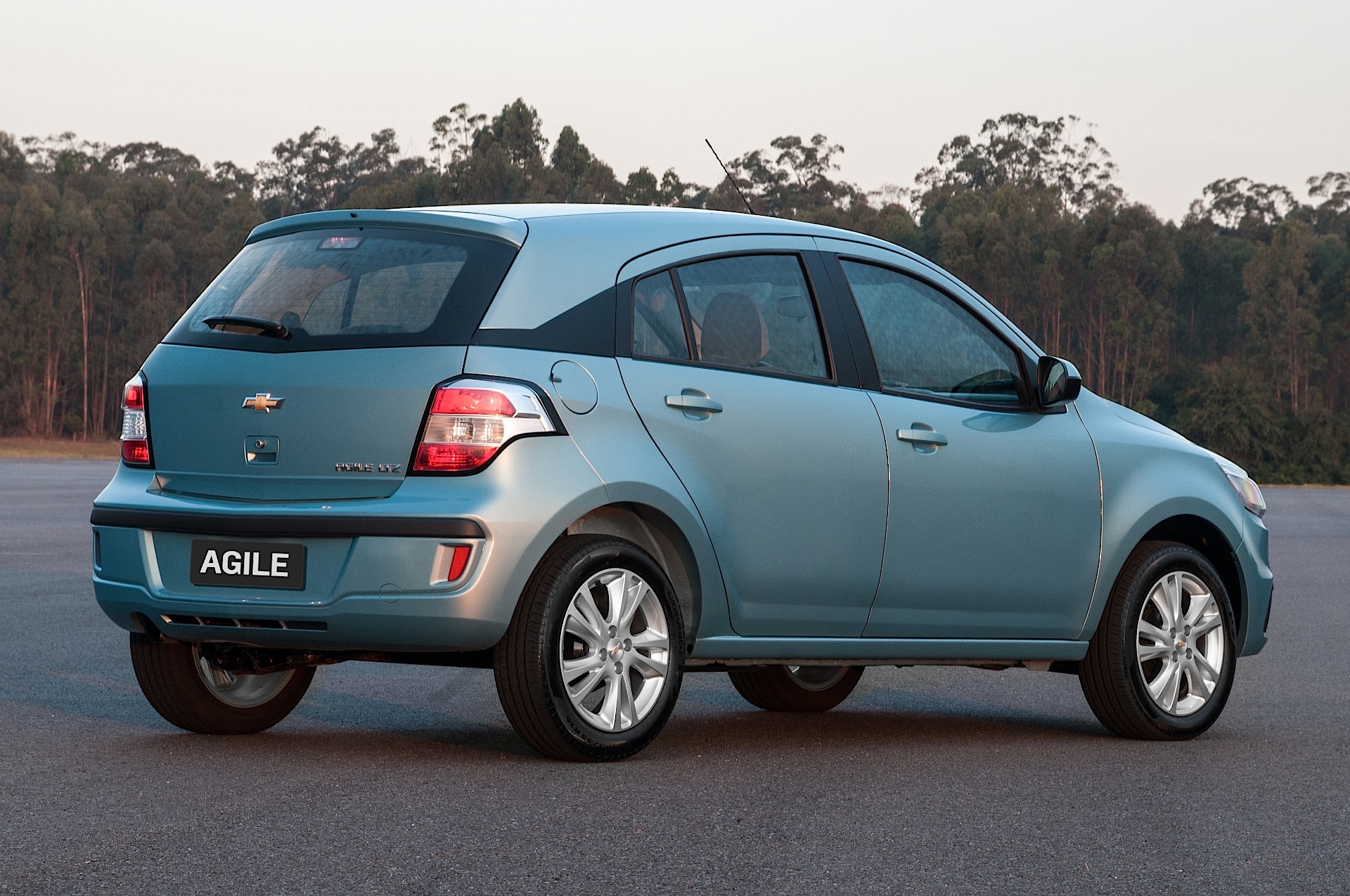 Chevrolet Agile photo 40