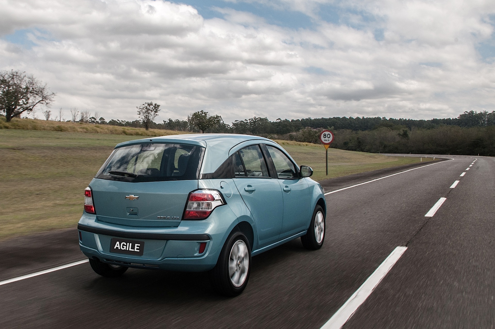 Chevrolet Agile photo 5