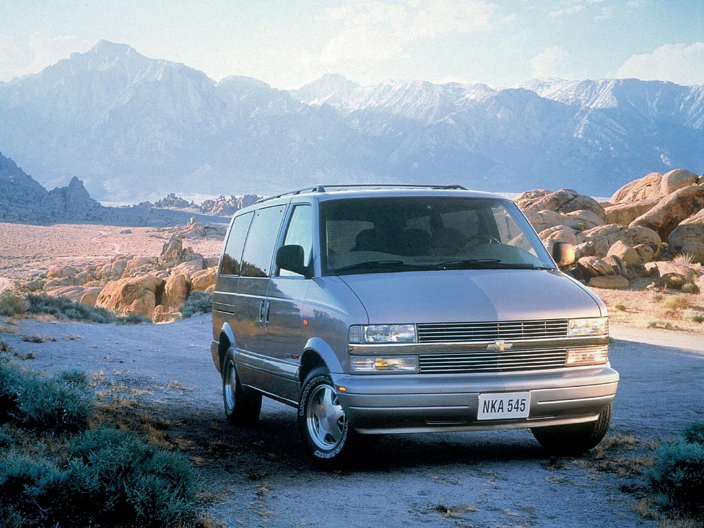 Chevrolet Astro photo 11