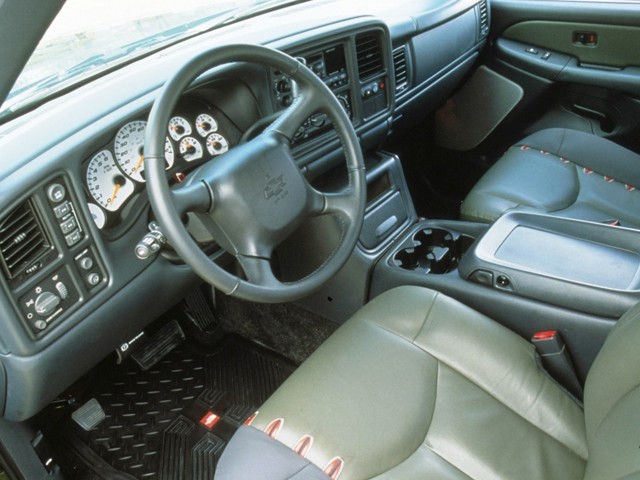 Chevrolet Avalanche photo 35