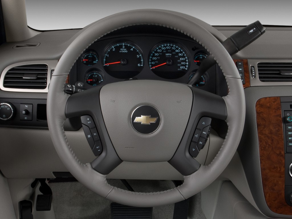 Chevrolet Avalanche photo 15