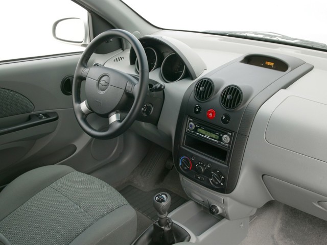 Chevrolet Aveo / Kalos 3 Doors photo 26