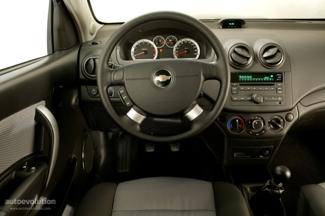 Chevrolet Aveo / Kalos 3 Doors foto 11