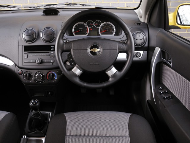 Chevrolet Aveo / Kalos 5 Doors foto 57