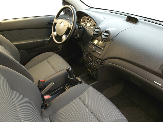 Chevrolet Aveo / Kalos 5 Doors foto 60