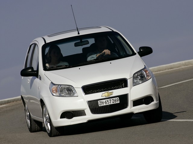 Chevrolet Aveo / Kalos 5 Doors foto 11