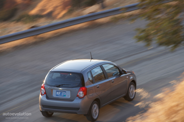 Chevrolet Aveo / Kalos 5 Doors foto 7