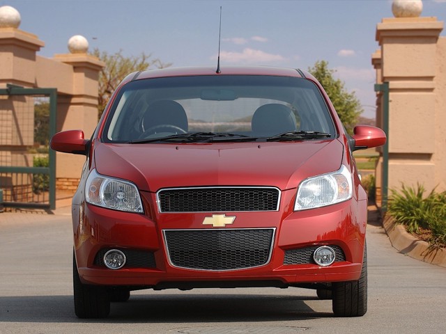 Chevrolet Aveo / Kalos 5 Doors foto 16