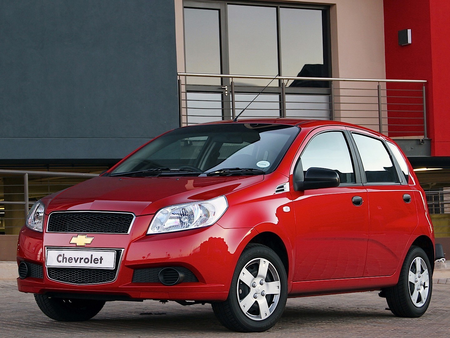 Chevrolet Aveo / Kalos 5 Doors photo 18