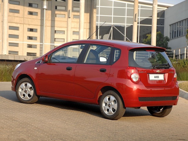Chevrolet Aveo / Kalos 5 Doors foto 31