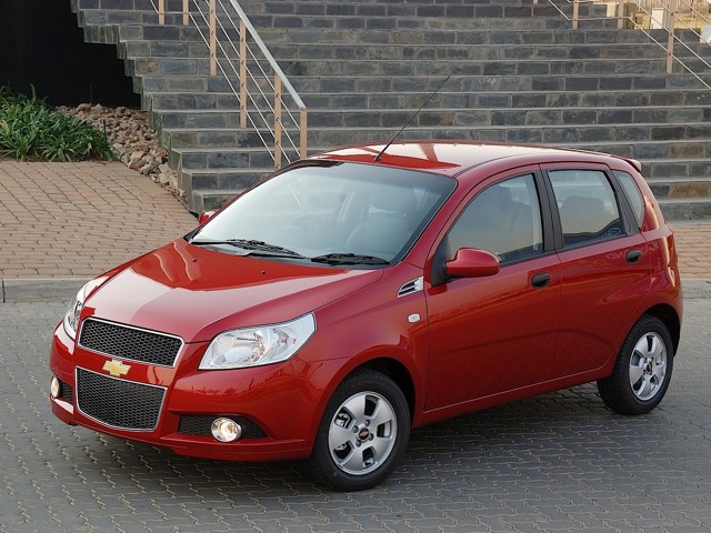 Chevrolet Aveo / Kalos 5 Doors foto 37