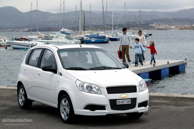 Chevrolet Aveo / Kalos 5 Doors foto 14