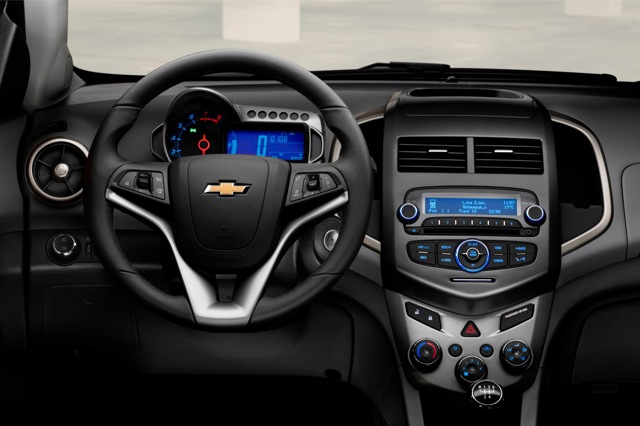 Chevrolet Aveo / Kalos 5 Doors foto 43