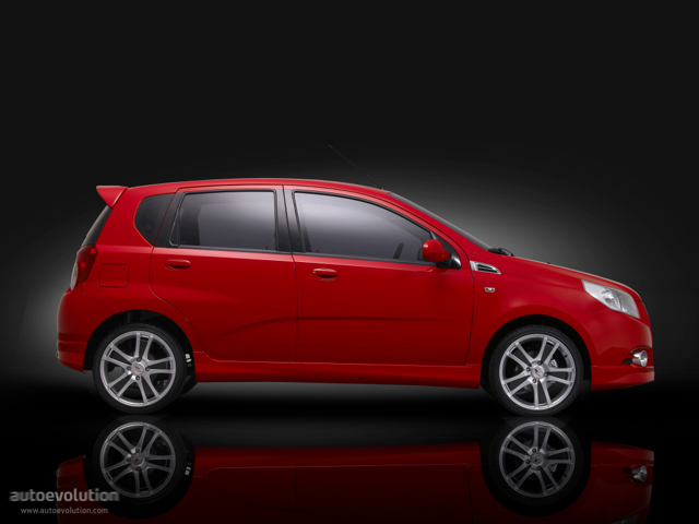 Chevrolet Aveo / Kalos 5 Doors foto 5