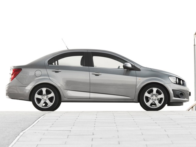 Chevrolet Aveo / Kalos Sedan foto 10