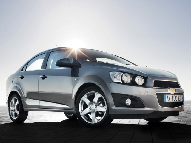 Chevrolet Aveo / Kalos Sedan foto 12