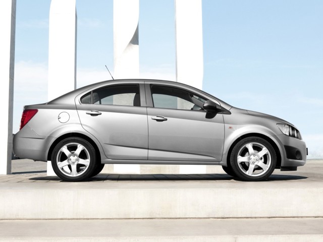 Chevrolet Aveo / Kalos Sedan foto 17