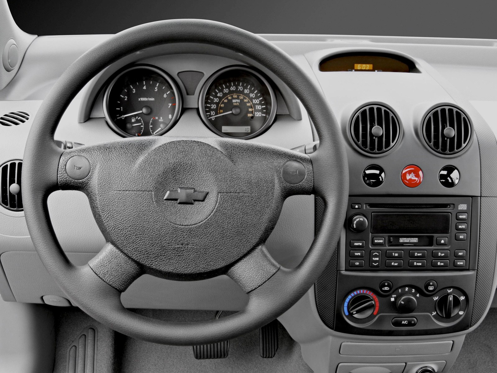 Chevrolet Aveo / Kalos Sedan photo 19