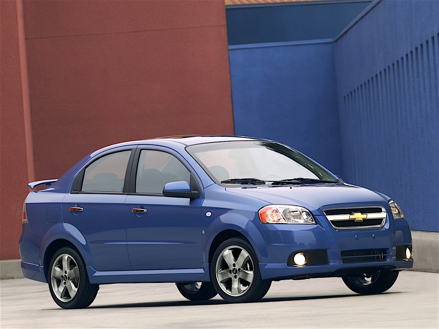 Chevrolet Aveo / Kalos Sedan photo 11