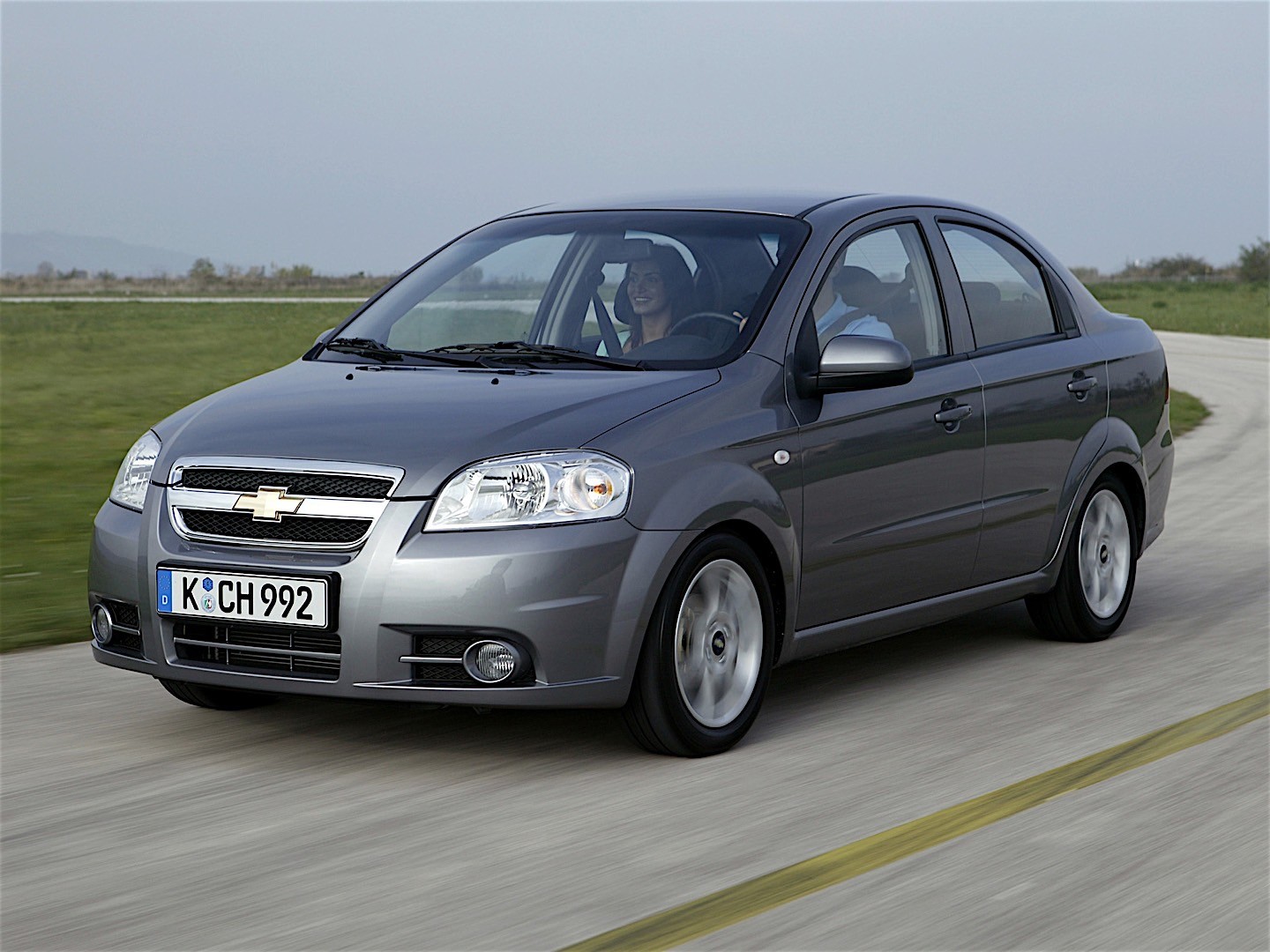 Chevrolet Aveo / Kalos Sedan photo 21
