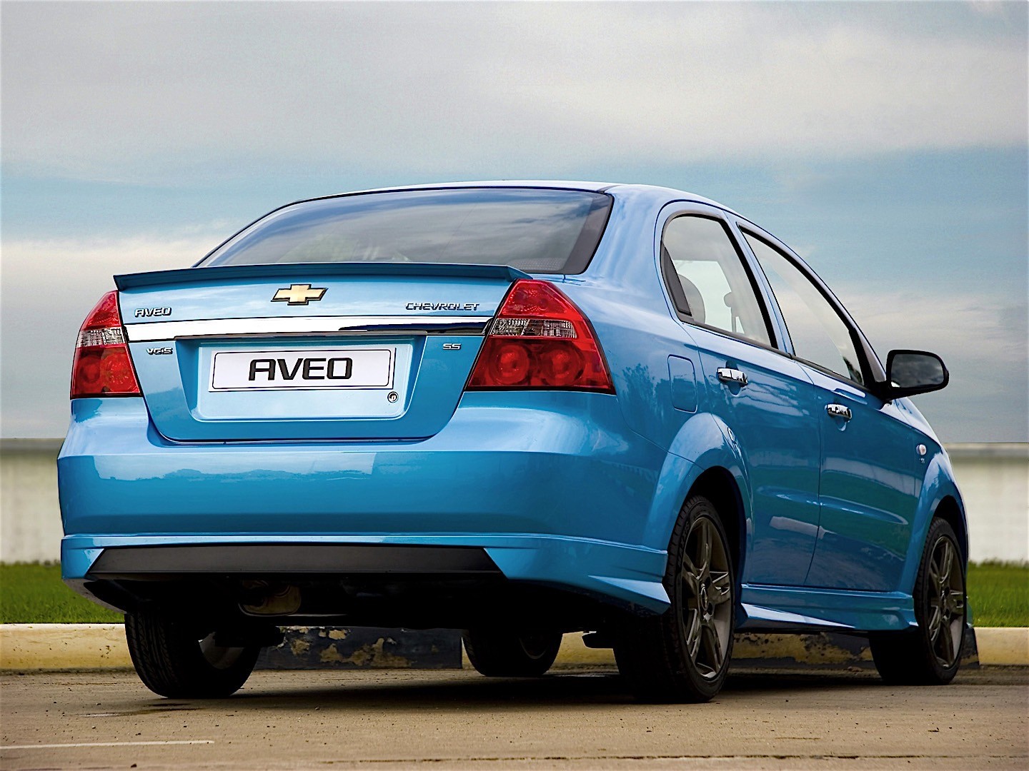 Chevrolet Aveo / Kalos Sedan photo 42