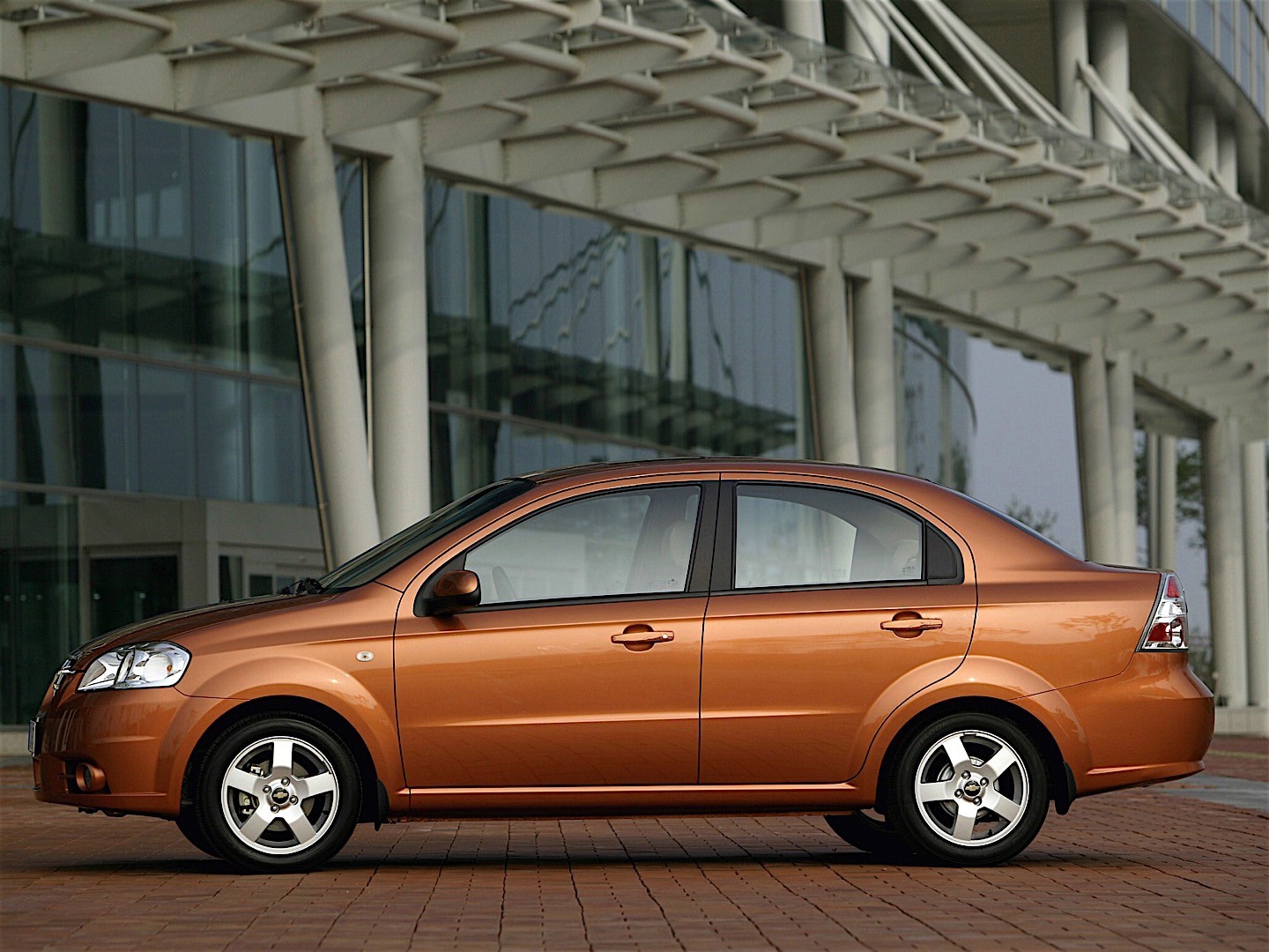 Chevrolet Aveo / Kalos Sedan photo 45
