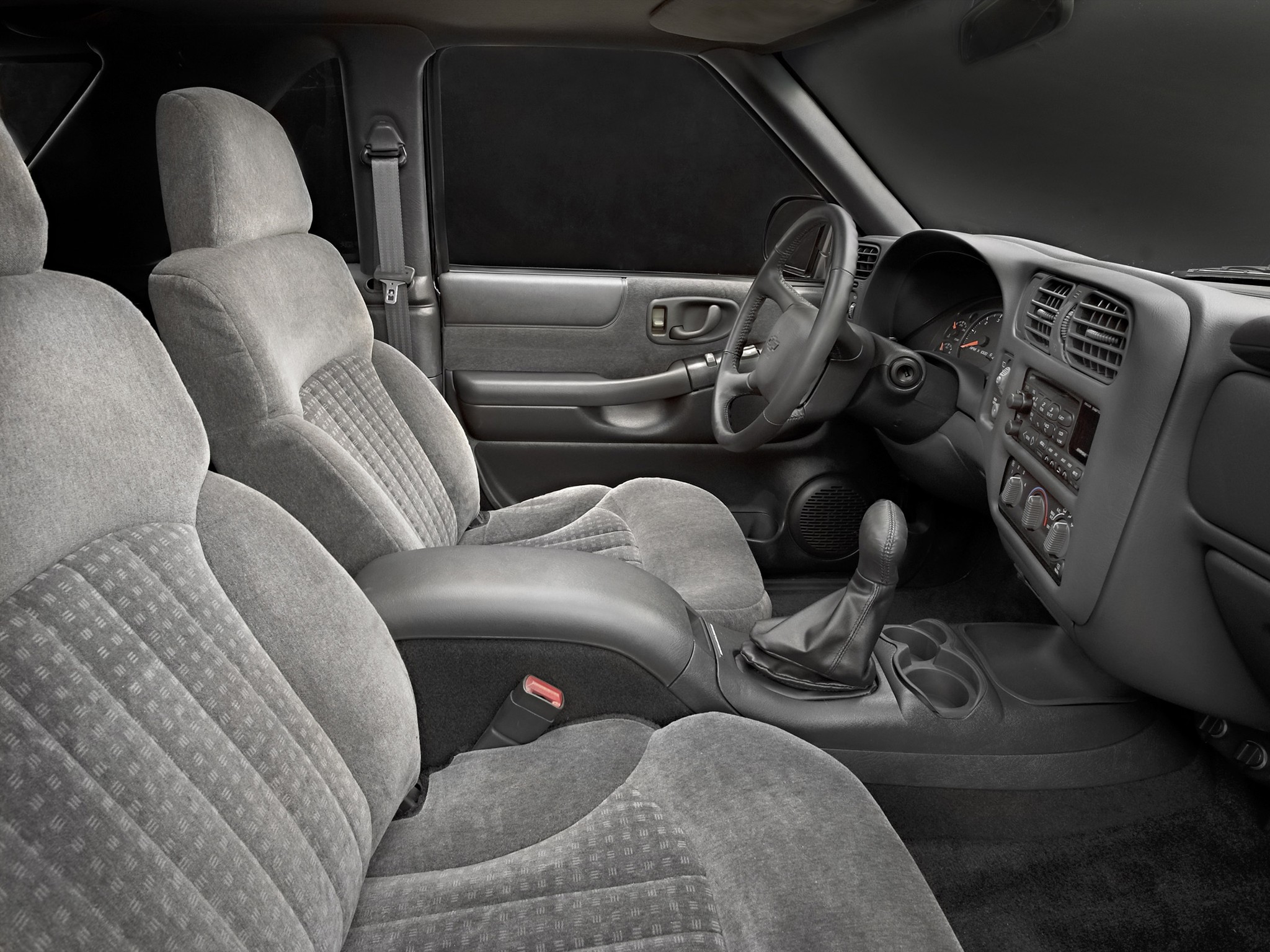 Chevrolet Blazer photo 24