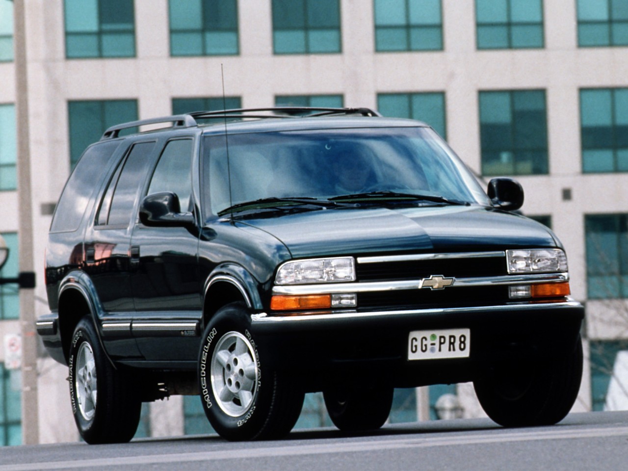 Chevrolet Blazer photo 21