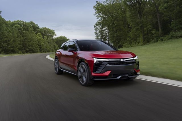 Chevrolet Blazer photo 3