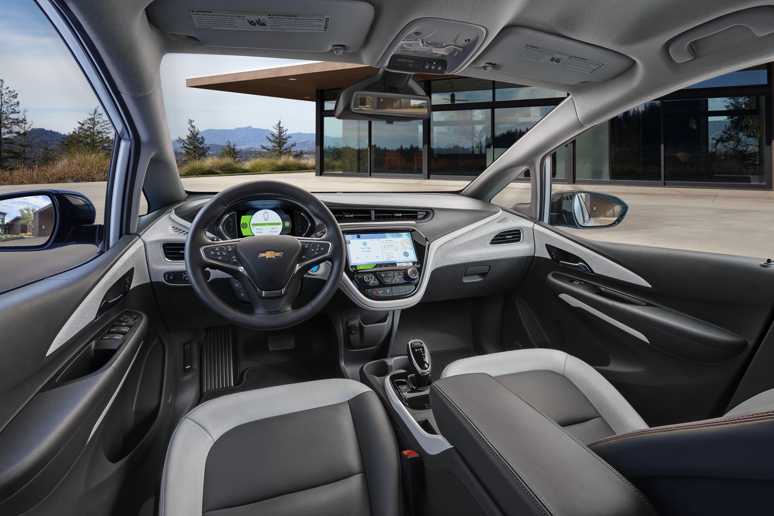 Chevrolet Bolt photo 9