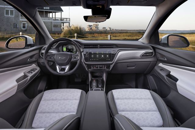 Chevrolet Bolt photo 15