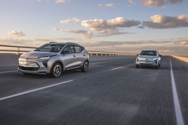 Chevrolet Bolt photo 13