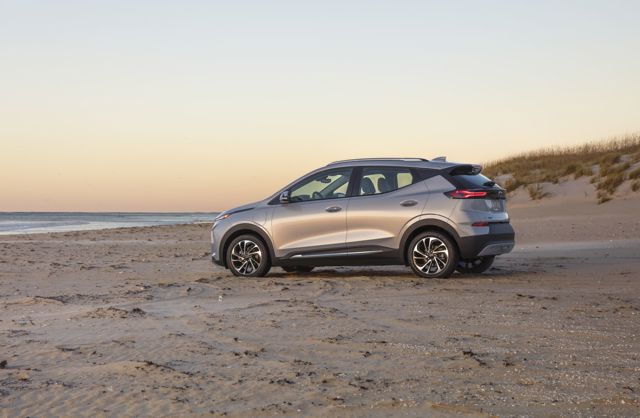 Chevrolet Bolt photo 4