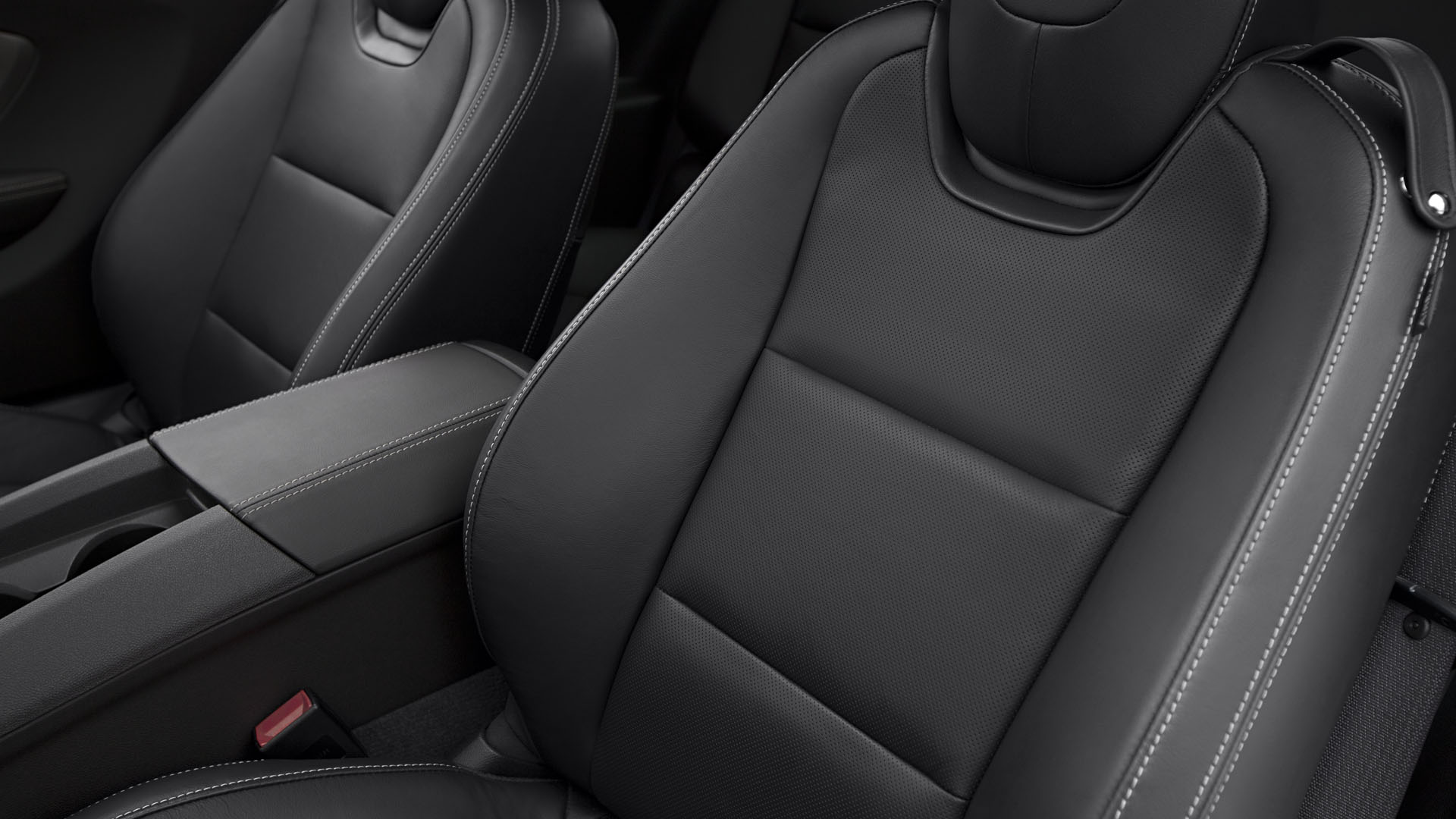 Chevrolet Camaro Convertible photo 38