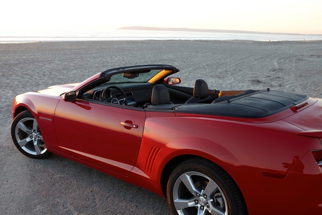 Chevrolet Camaro Convertible foto 15