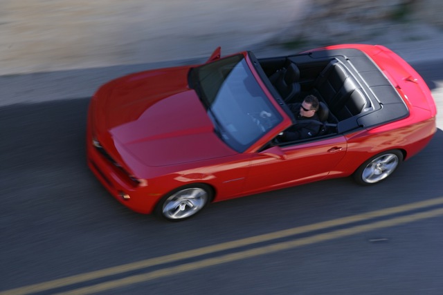 Chevrolet Camaro Convertible foto 17