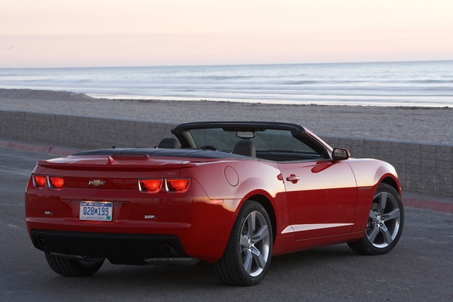 Chevrolet Camaro Convertible foto 20
